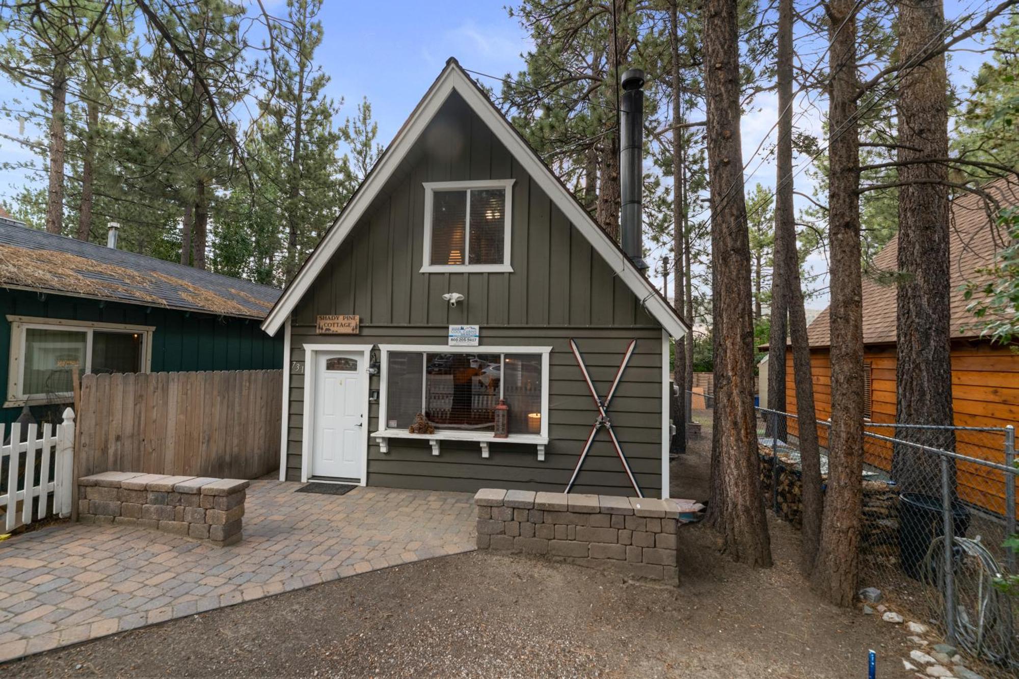 Shady Pine Cottage - This Adorable Cabin Is The Perfect Getaway For Your Next Stop In The Mountains! Big Bear City Zewnętrze zdjęcie